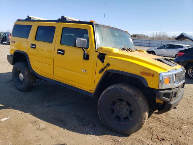 5GRGN23U95H105069 - 2005 HUMMER H2 YELLOW photo 4