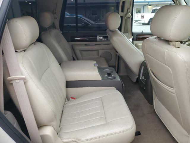 5LMFU27R44LJ38698 - 2004 LINCOLN NAVIGATOR 棕色 照片 11