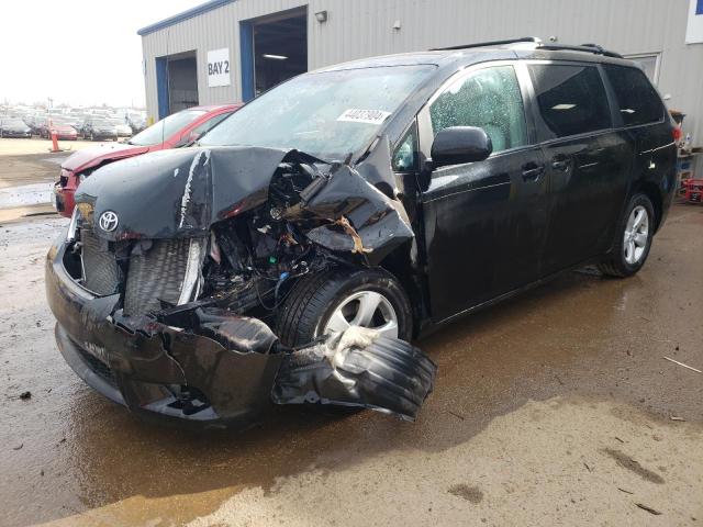 2012 TOYOTA SIENNA LE, 