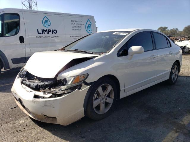 19XFA1F67AE017587 - 2010 HONDA CIVIC LX-S Blanc photo 1