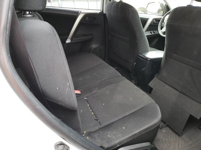 JTMZFREV5FJ058445 - 2015 TOYOTA RAV4 LE WHITE photo 11