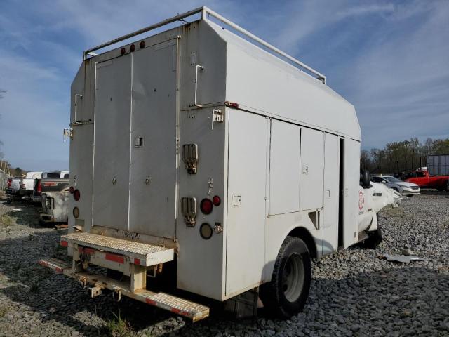 1FDAF56P54ED93003 - 2004 FORD F550 SUPER DUTY WHITE photo 3