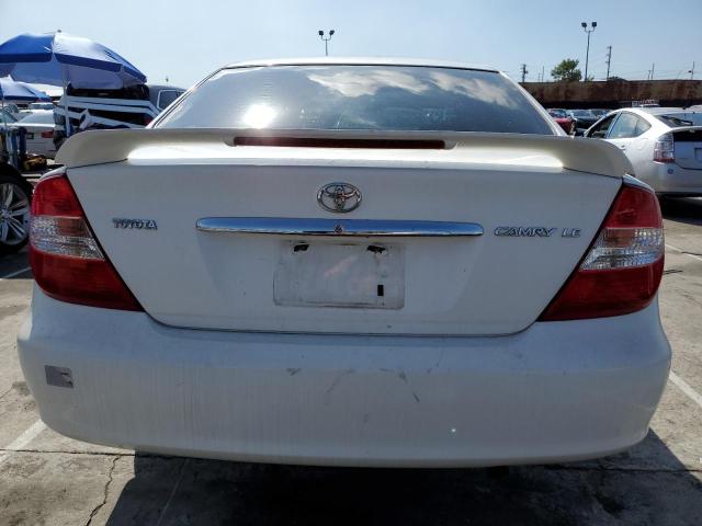 JTDBE32KX20127478 - 2002 TOYOTA CAMRY LE WHITE photo 6