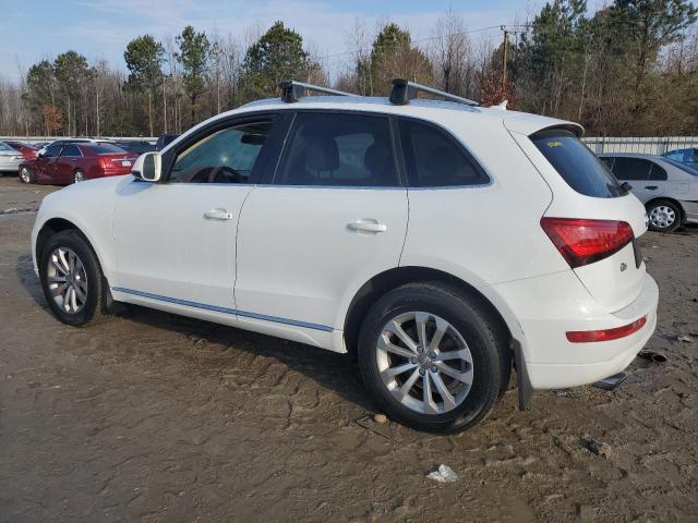 WA1CFAFP0EA026731 - 2014 AUDI Q5 PREMIUM WHITE photo 2