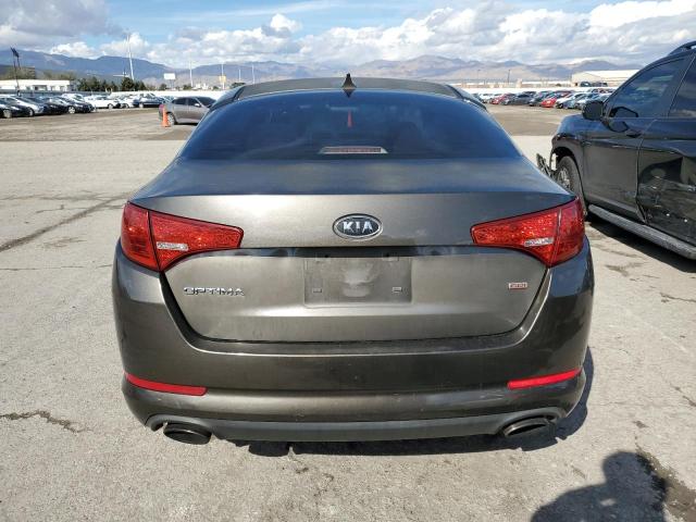 KNAGM4A73B5066924 - 2011 KIA OPTIMA LX GRAY photo 6