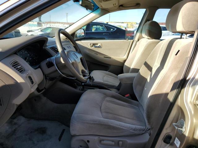 1HGCG1640YA093005 - 2000 HONDA ACCORD LX TAN photo 7