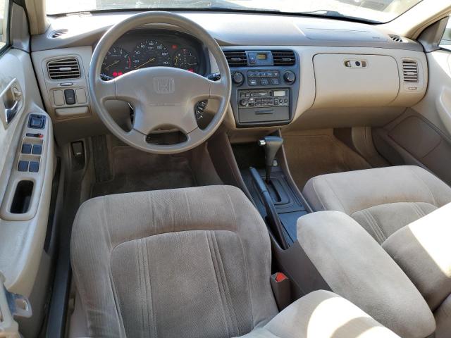 1HGCG1640YA093005 - 2000 HONDA ACCORD LX TAN photo 8