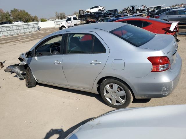 JTDBT923871056459 - 2007 TOYOTA YARIS SILVER photo 2