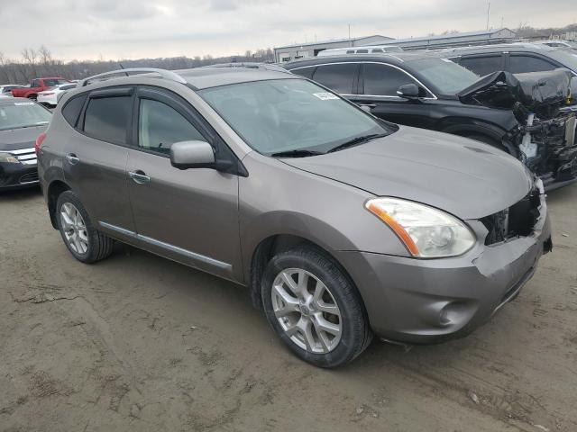 JN8AS5MT4CW267339 - 2012 NISSAN ROGUE S BROWN photo 4