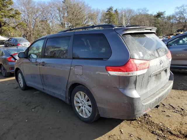 5TDDK3DC4CS038267 - 2012 TOYOTA SIENNA XLE GRAY photo 2