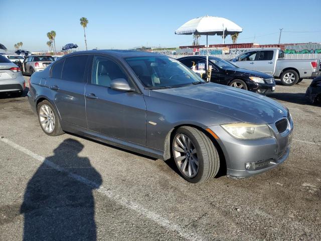 WBAPH5G51BNM78646 - 2011 BMW 328 I SULEV GRAY photo 4