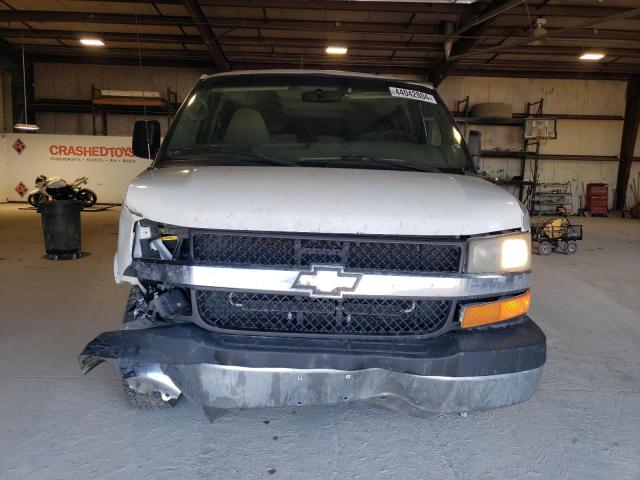 1GAZG1FG6B1133946 - 2011 CHEVROLET EXPRESS G3 LT WHITE photo 5