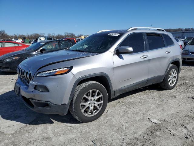 1C4PJMCB7JD559846 - 2018 JEEP CHEROKEE LATITUDE SILVER photo 1