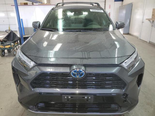 JTM16RFV0RD122244 - 2024 TOYOTA RAV4 SE CHARCOAL photo 5