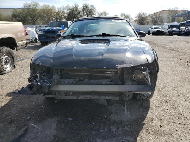 1FAFP44421F137973 - 2001 FORD MUSTANG BLACK photo 5