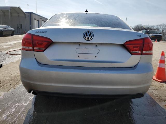 1VWAT7A38FC076308 - 2015 VOLKSWAGEN PASSAT S SILVER photo 6