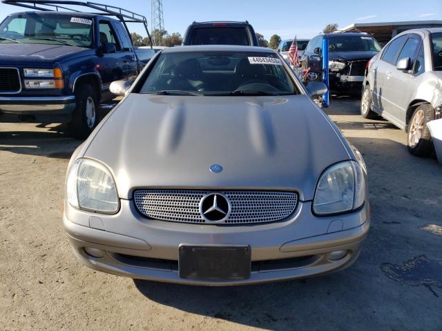 WDBKK49F34F310498 - 2004 MERCEDES-BENZ SLK 230 KOMPRESSOR SILVER photo 5