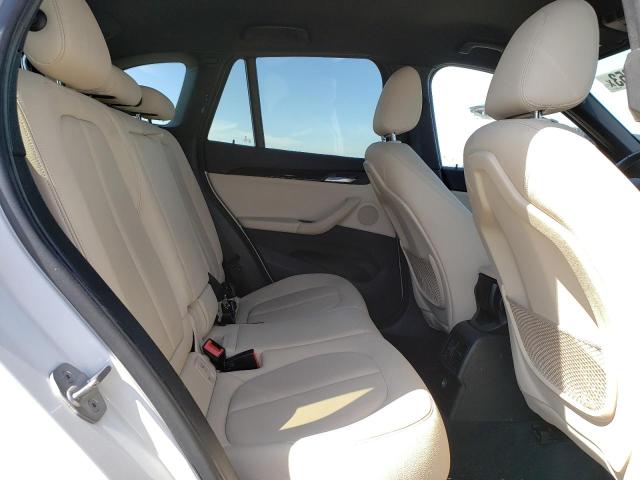 WBXHT3C32G5E54478 - 2016 BMW X1 XDRIVE28I WHITE photo 11