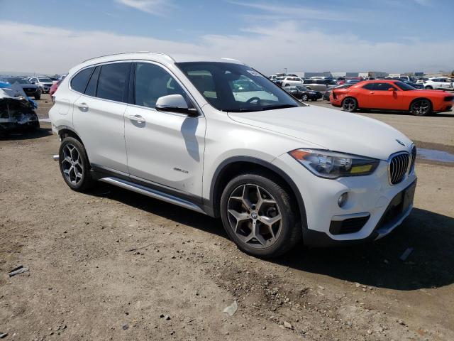 WBXHT3C32G5E54478 - 2016 BMW X1 XDRIVE28I WHITE photo 4