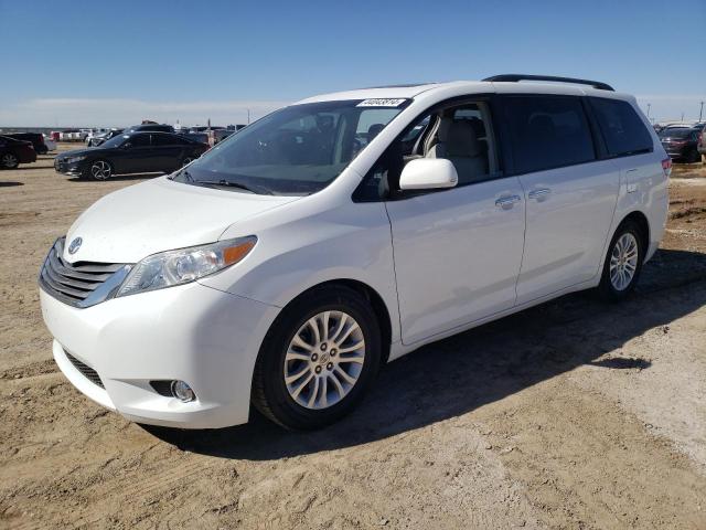 2013 TOYOTA SIENNA XLE, 