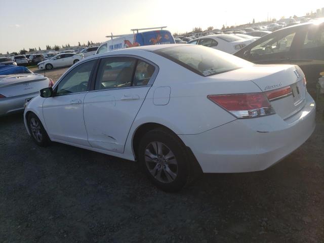 1HGCP2F47CA174274 - 2012 HONDA ACCORD LXP WHITE photo 2