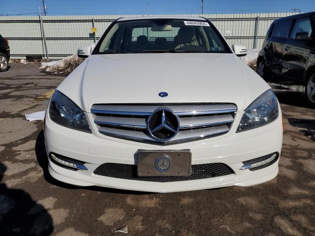 WDDGF8BB5BR154217 - 2011 MERCEDES-BENZ C 300 4MATIC WHITE photo 5