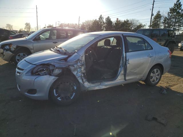 JTDBT923771017541 - 2007 TOYOTA YARIS SILVER photo 1