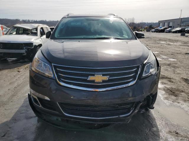 1GNKRGKD8HJ320705 - 2017 CHEVROLET TRAVERSE LT CHARCOAL photo 5