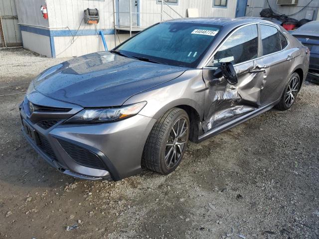 4T1G11AK4RU916652 - 2024 TOYOTA CAMRY SE NIGHT SHADE GRAY photo 1