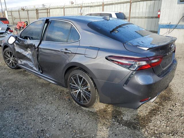 4T1G11AK4RU916652 - 2024 TOYOTA CAMRY SE NIGHT SHADE GRAY photo 2