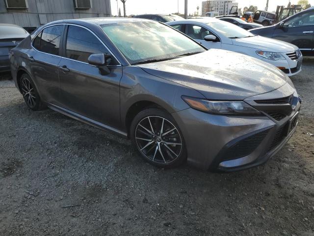 4T1G11AK4RU916652 - 2024 TOYOTA CAMRY SE NIGHT SHADE GRAY photo 4