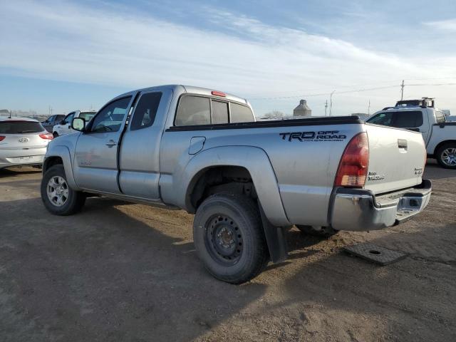 5TETU62N57Z333821 - 2007 TOYOTA TACOMA PRERUNNER ACCESS CAB SILVER photo 2