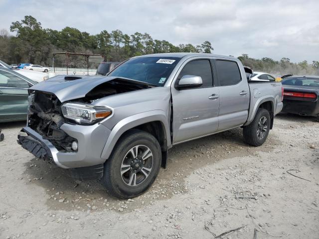 5TFAZ5CN8HX027397 - 2017 TOYOTA TACOMA DOUBLE CAB SILVER photo 1