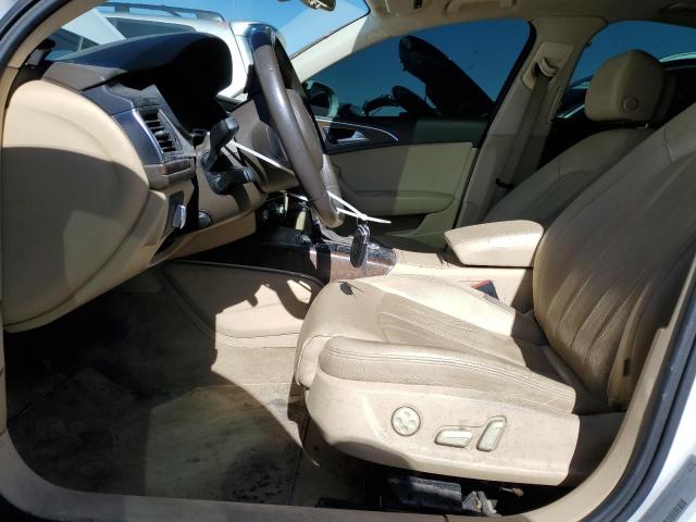 WAUHGAFC7CN068872 - 2012 AUDI A6 PRESTIGE WHITE photo 7