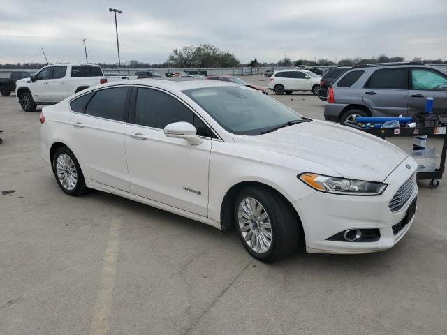 3FA6P0LU0DR342497 - 2013 FORD FUSION SE HYBRID WHITE photo 4