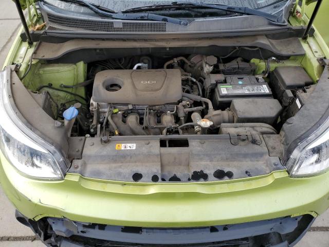 KNDJN2A28J7900607 - 2018 KIA SOUL GREEN photo 11