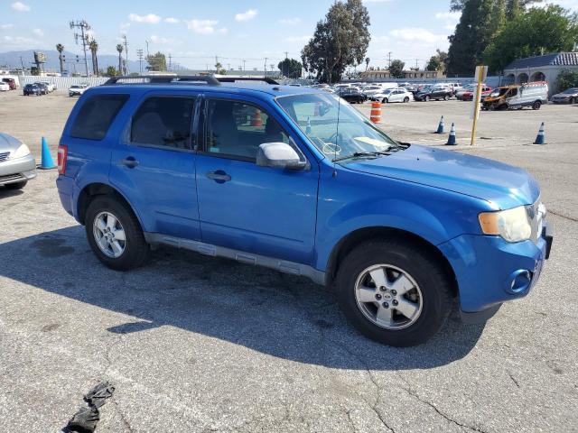 1FMCU0D78BKB66830 - 2011 FORD ESCAPE XLT BLUE photo 4