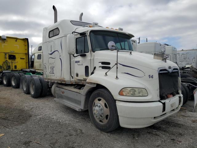 1M1AE07YX1W008848 - 2001 MACK 600 CX600 WHITE photo 1