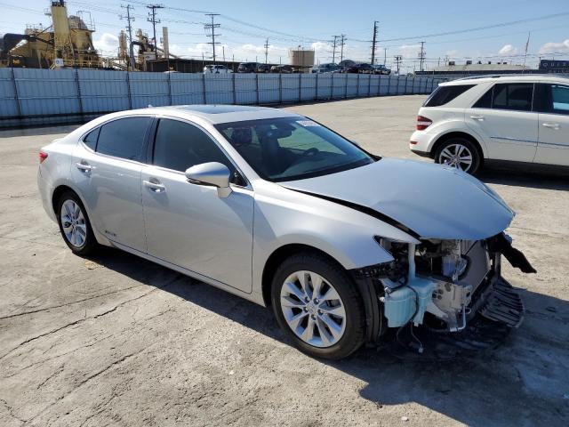 JTHBW1GG4D2009020 - 2013 LEXUS ES 300H SILVER photo 4