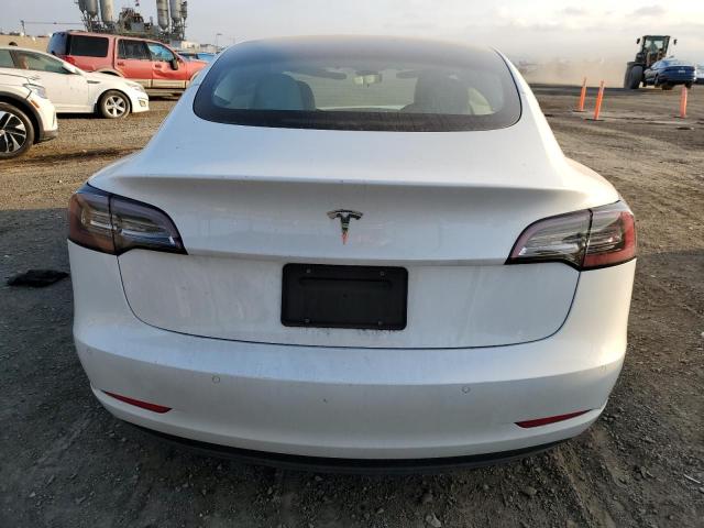 5YJ3E1EA0NF147997 - 2022 TESLA MODEL 3 WHITE photo 6