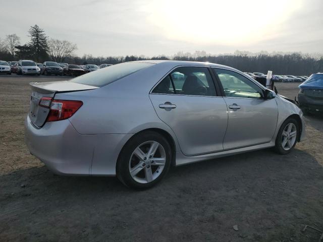 4T1BF1FK4DU299752 - 2013 TOYOTA CAMRY L SILVER photo 3