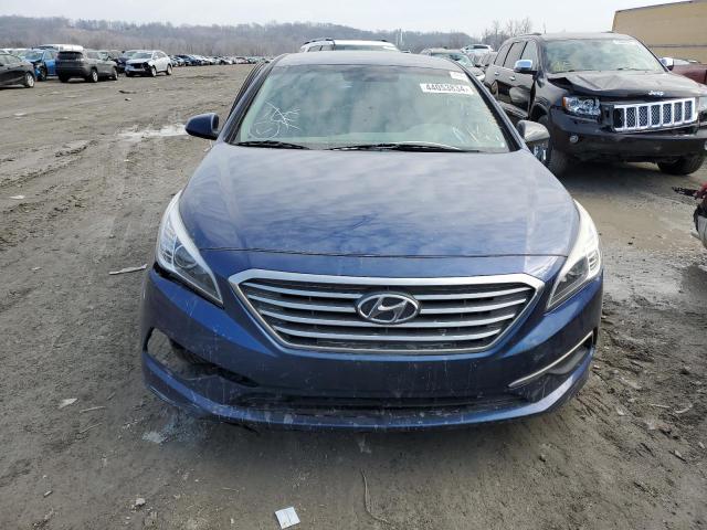 5NPE24AF6GH411412 - 2016 HYUNDAI SONATA SE BLUE photo 5