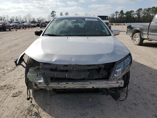 3FAHP0HGXAR286513 - 2010 FORD FUSION SE SILVER photo 5