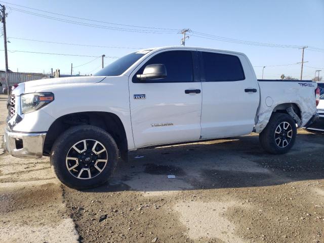 5TFEY5F16KX251272 - 2019 TOYOTA TUNDRA CREWMAX SR5 WHITE photo 1