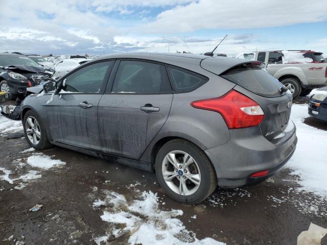 1FAHP3K2XCL294904 - 2012 FORD FOCUS SE GRAY photo 2