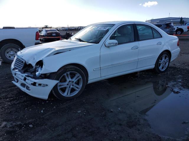 WDBUF56J26A931582 - 2006 MERCEDES-BENZ E 350 WHITE photo 1