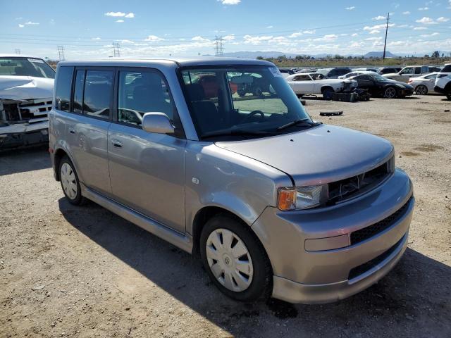 JTLKT324X64030890 - 2006 TOYOTA SCION XB SILVER photo 4