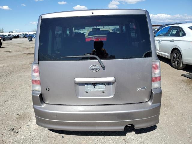 JTLKT324X64030890 - 2006 TOYOTA SCION XB SILVER photo 6