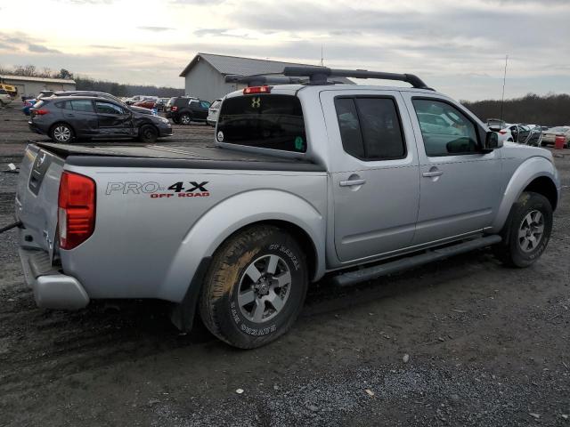 1N6AD0EV9BC430475 - 2011 NISSAN FRONTIER S SILVER photo 3