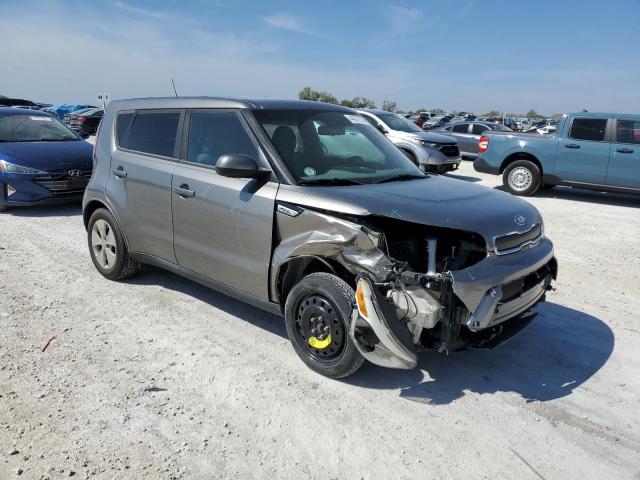 KNDJN2A27G7381123 - 2016 KIA SOUL GRAY photo 4